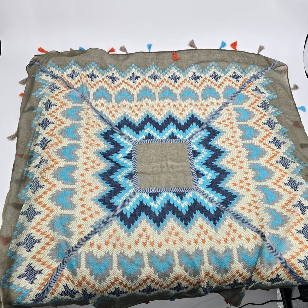 NWT Chicos Sundance Square Boho Tassel Scarf